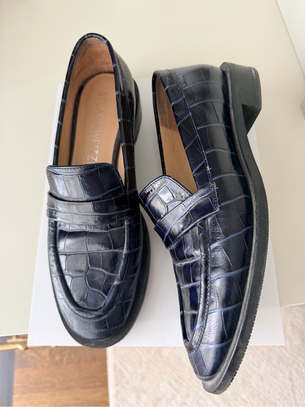 STUART WEITZMAN Palmer Sleek Croc Print Leather Loafers Blue Size women’s 7